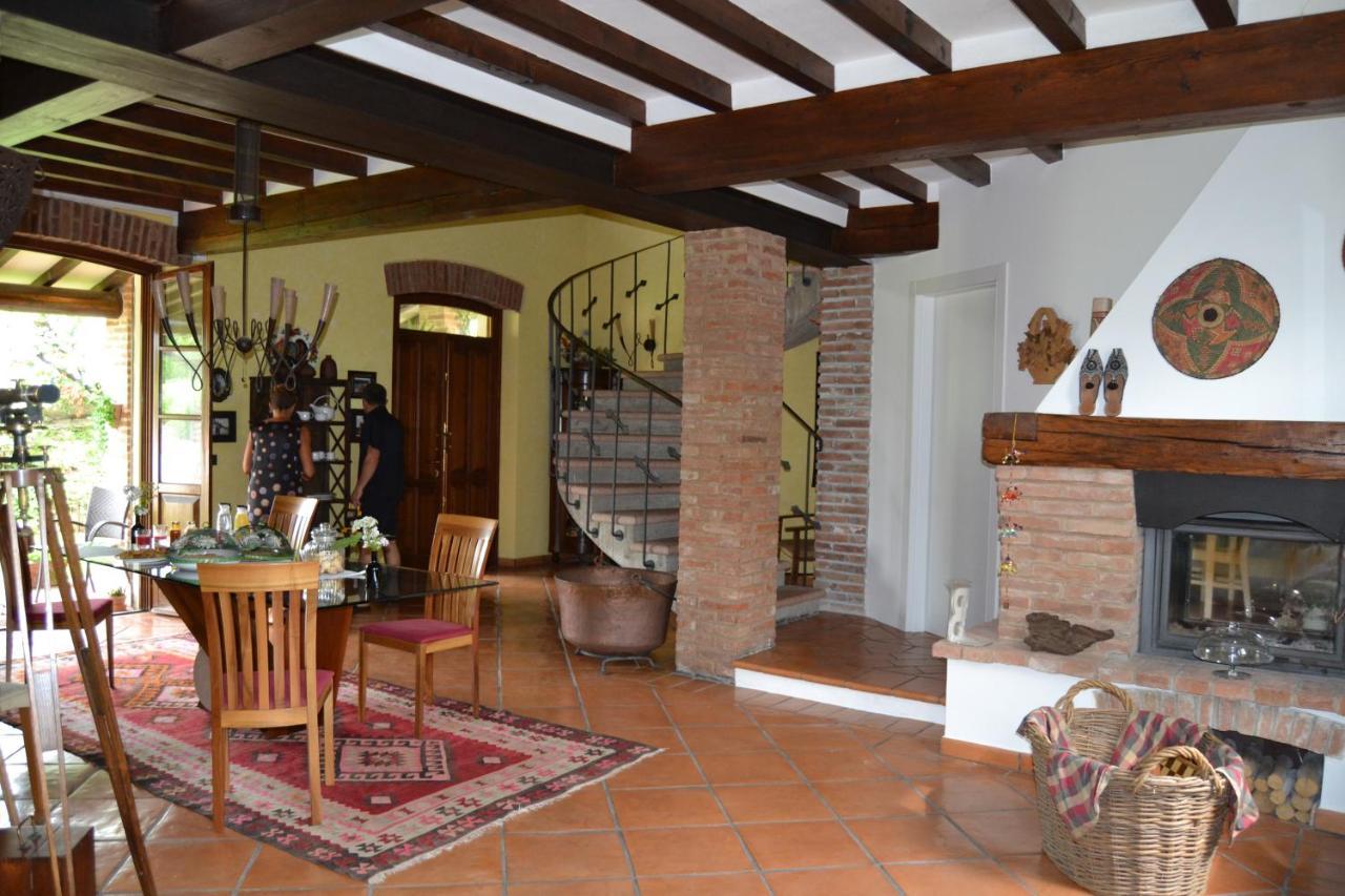 B&B Il Martin Pescatore Bagnolo San Vito 外观 照片