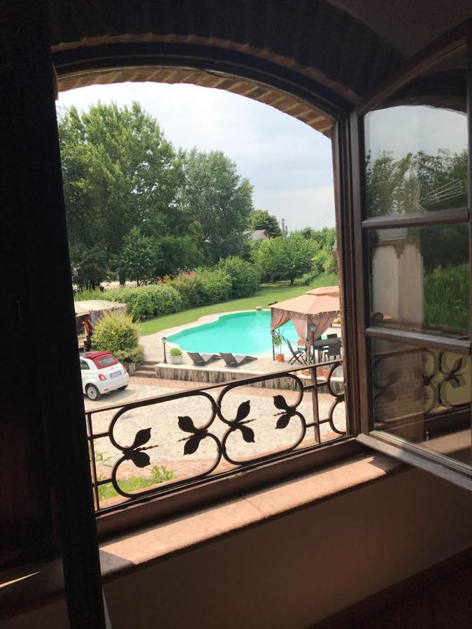 B&B Il Martin Pescatore Bagnolo San Vito 外观 照片