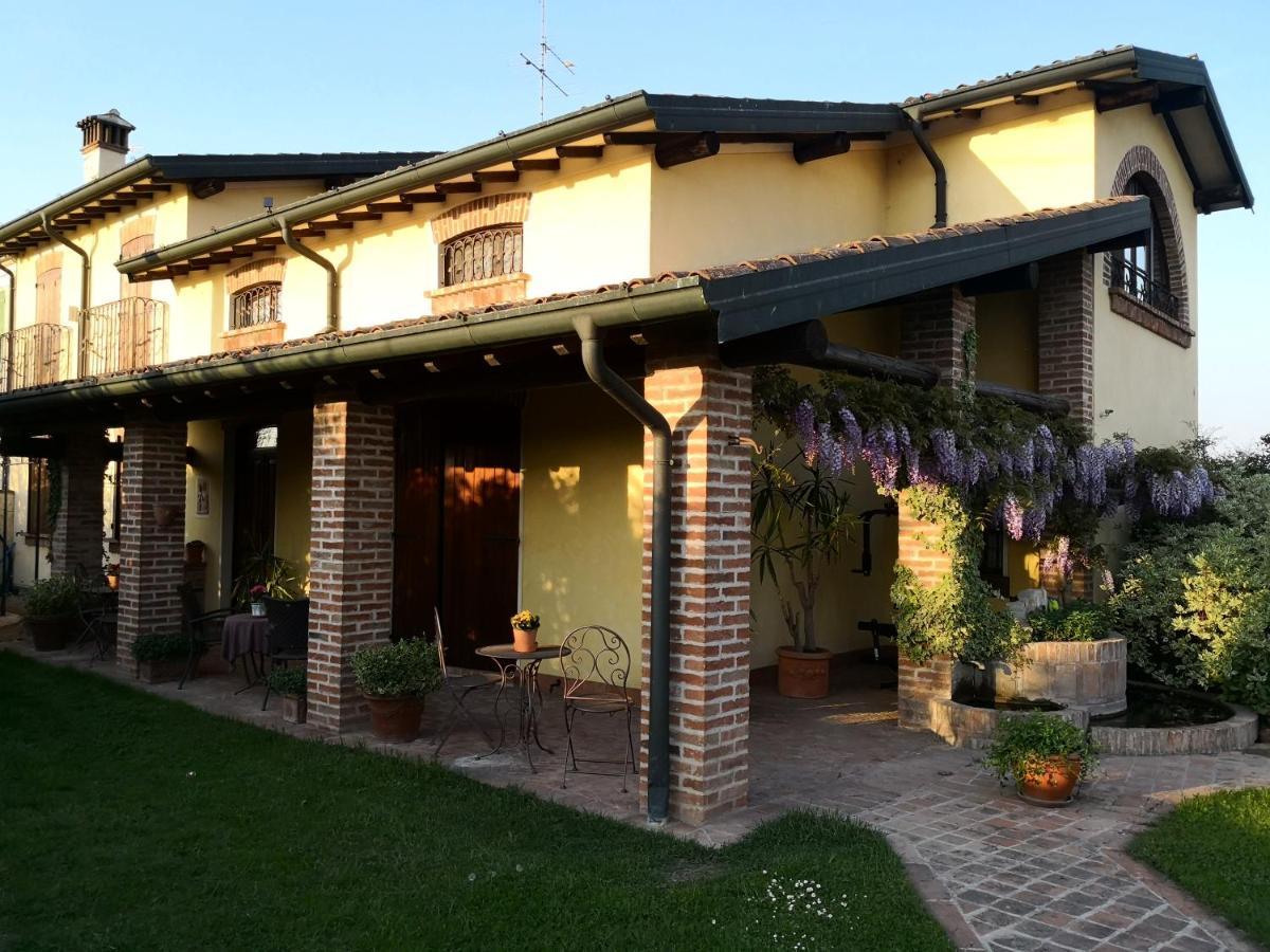 B&B Il Martin Pescatore Bagnolo San Vito 外观 照片