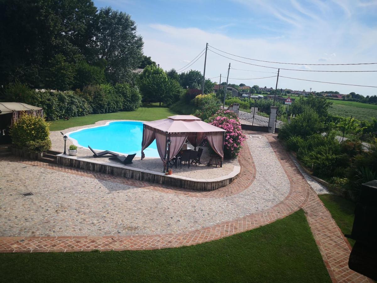 B&B Il Martin Pescatore Bagnolo San Vito 外观 照片